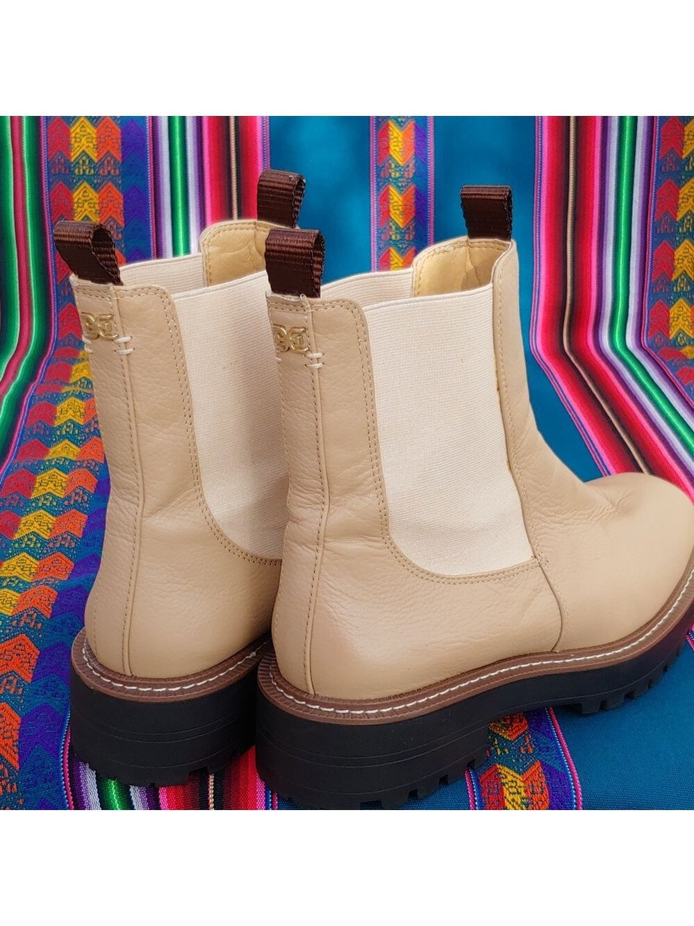 Sam Edelman Women's Cream Chelsea Slip-on Ankle Boots size 9W - Picture 6 of 16